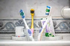 tooth brush